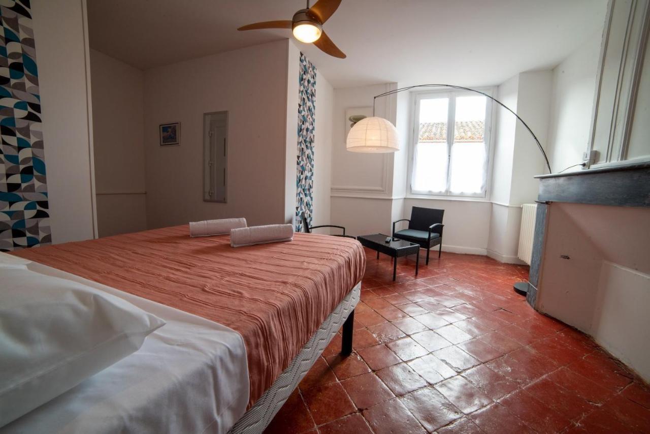 Etape Gimontoise 32 "Chambre Tout Confort" Екстер'єр фото
